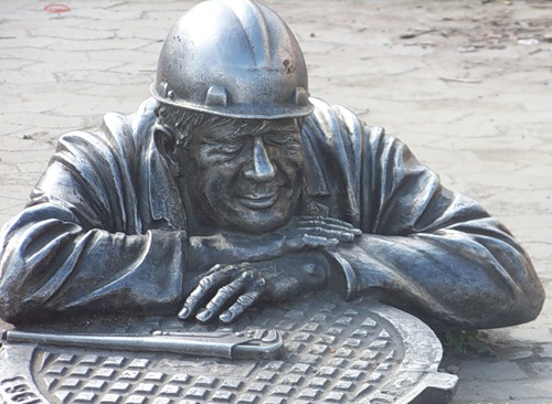 �������